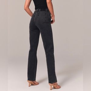 Ultra High Rise 90s Straight Jean